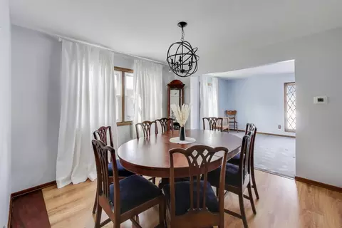 Dining - 3409 W Bretons Dr, Mchenry, IL 60050 photo 1 of 1