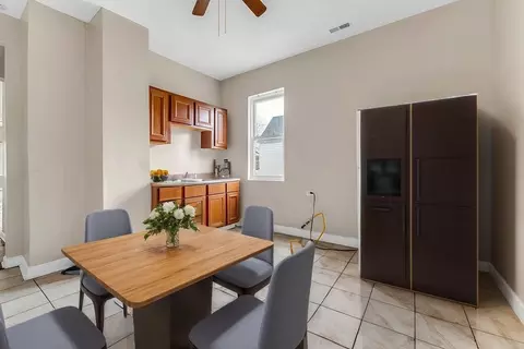 Dining - 3011 E 80th St, Chicago, IL 60617 photo 6 of 6