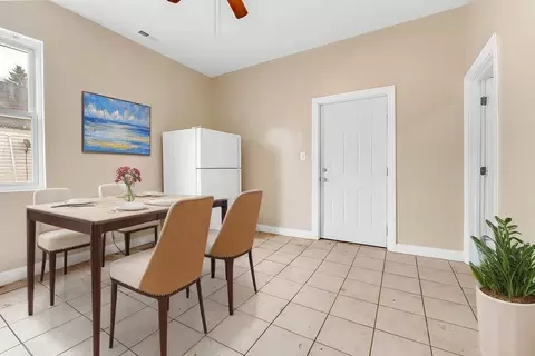 Dining - 3011 E 80th St, Chicago, IL 60617 photo 5 of 6