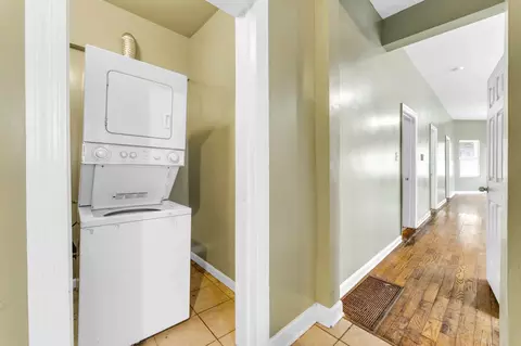 Entry Way - 3011 E 80th St, Chicago, IL 60617 photo 1 of 3