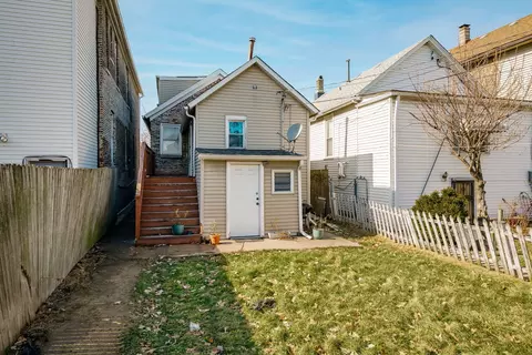 Exterior - Undisclosed, Chicago, IL 60609 photo 5 of 5