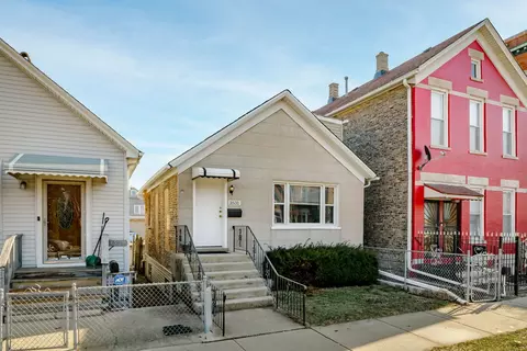 Exterior - Undisclosed, Chicago, IL 60609 photo 2 of 5