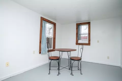 Dining - 1114 E Lafayette St, Bloomington, IL 61701 photo 4 of 4