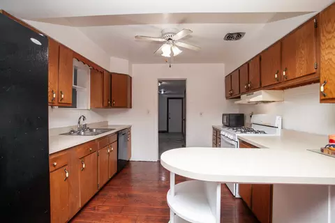 Kitchen - 1114 E Lafayette St, Bloomington, IL 61701 photo 1 of 3