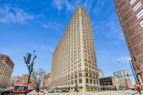 600 S Dearborn St #2209, Chicago, IL 60605