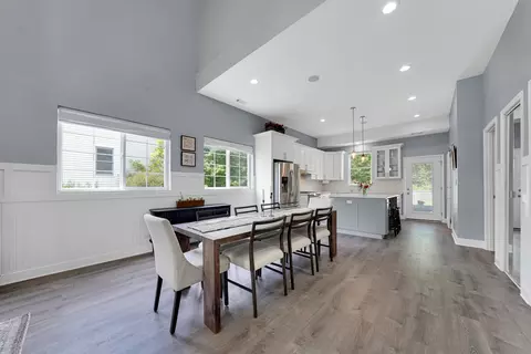 Dining - 228 Juneway Ter, Lake Bluff, IL 60044 photo 1 of 2