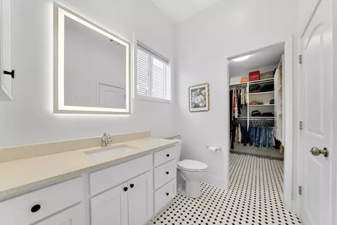 Other - 228 Juneway Ter, Lake Bluff, IL 60044 photo 1 of 4