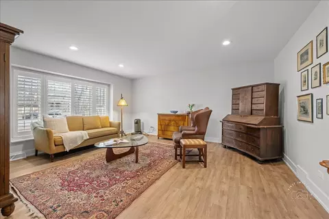 108 E 14th Ave, Naperville, IL 60563 photo 5