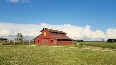 18539 Il Route 76 Hwy, Poplar Grove, IL 61065