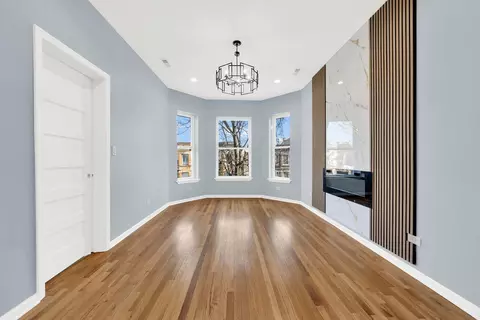 Living - Undisclosed, Chicago, IL 60621 photo 1 of 3