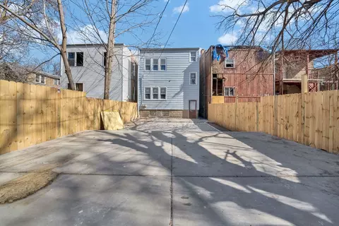 Exterior - Undisclosed, Chicago, IL 60621 photo 4 of 4