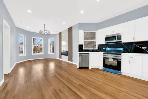 Living - Undisclosed, Chicago, IL 60621 photo 3 of 3
