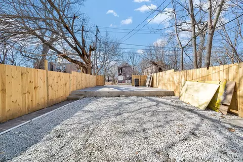 Exterior - Undisclosed, Chicago, IL 60621 photo 3 of 4