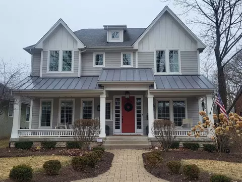 809 N Brainard St, Naperville, IL 60563