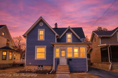 533 W State St, Sycamore, IL 60178