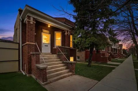 1903 S 57th Ave, Cicero, IL 60804