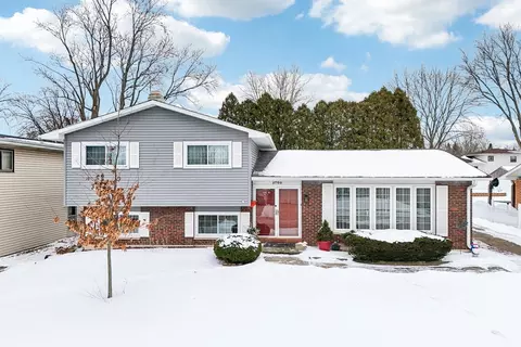 2705 Jacquelyn Ln, Waukegan, IL 60087