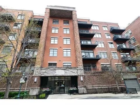 Undisclosed, Chicago, IL 60661