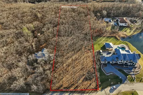 15976 132nd St, Lemont, IL 60439
