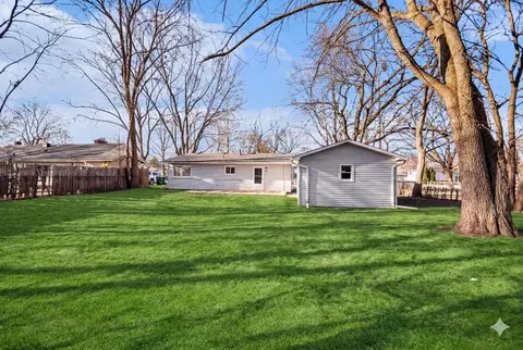 Exterior - 20 Durango Rd, Montgomery, IL 60538 photo 5 of 5