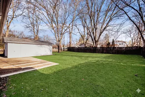 Exterior - 20 Durango Rd, Montgomery, IL 60538 photo 3 of 5