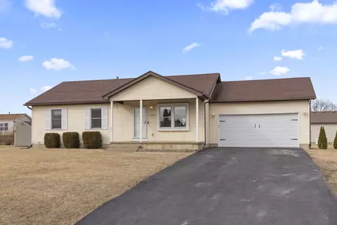 3771 E 2708th Rd, Sheridan, IL 60551