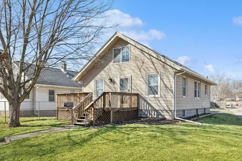 3202 Jackson Ave, Davenport, IA 52802