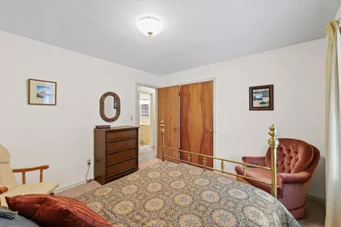 Bedroom - 901 W Healey St, Champaign, IL 61821 photo 2 of 5