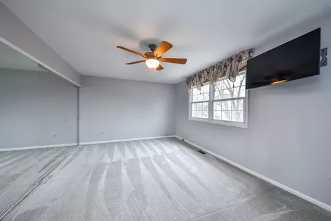 Bedroom - Undisclosed, Wheaton, IL 60187 photo 2 of 5
