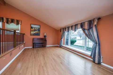 Living - Undisclosed, Wheaton, IL 60187 photo 2 of 7