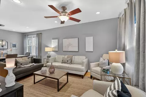 Living - 4615 W Grace St, Chicago, IL 60641 photo 1 of 7