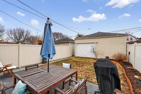 Exterior - 4615 W Grace St, Chicago, IL 60641 photo 6 of 6