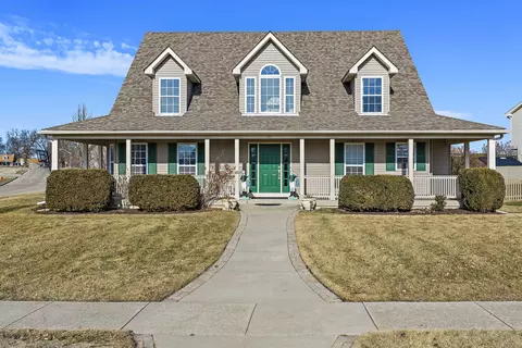 120 Jack Dylan Dr, Hampshire, IL 60140