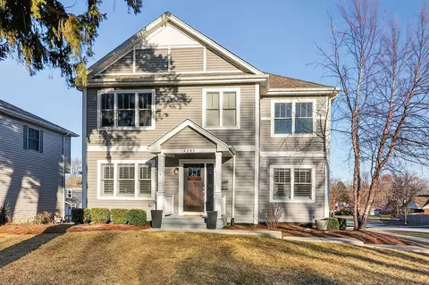 4343 Elm St, Downers Grove, IL 60515