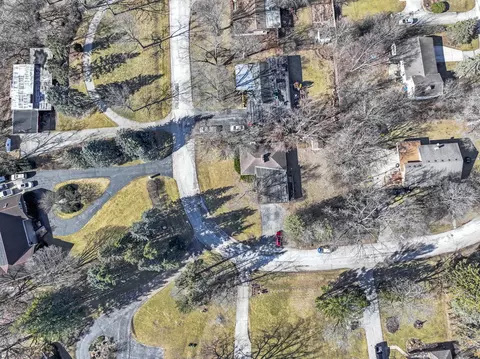 View/Area - 938 Hillcrest Rd, Elgin, IL 60123 photo 1 of 1
