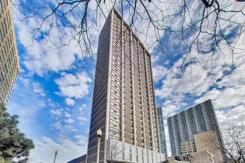 6147 N Sheridan Rd #9B, Chicago, IL 60660