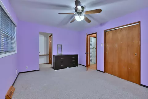 Bedroom - 10 N836 Maple St, Elgin, IL 60123 photo 3 of 5