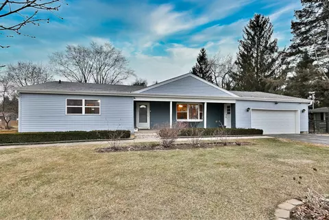 Exterior - 10 N836 Maple St, Elgin, IL 60123 photo 3 of 15