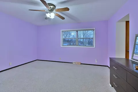 Bedroom - 10 N836 Maple St, Elgin, IL 60123 photo 2 of 5
