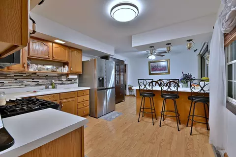 Kitchen - 10 N836 Maple St, Elgin, IL 60123 photo 4 of 4
