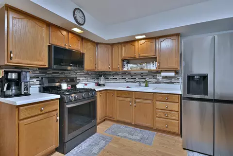 Kitchen - 10 N836 Maple St, Elgin, IL 60123 photo 1 of 4