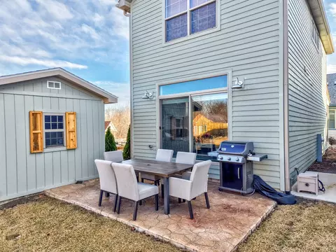 Exterior - 100 Great Loop Dr #48, Ottawa, IL 61350 photo 6 of 7