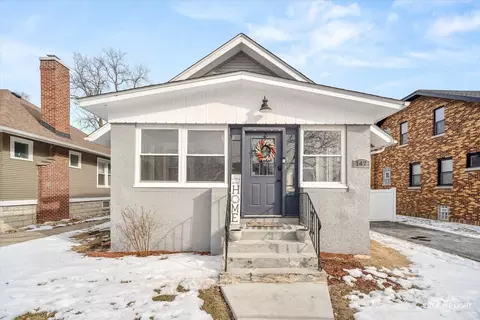 147 S Addison St, Bensenville, IL 60106