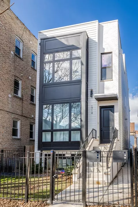 1714 N Washtenaw Ave #2, Chicago, IL 60647