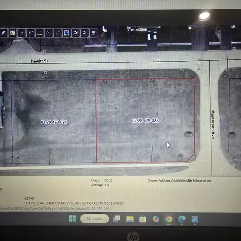 703 Hewitt St, Forreston, IL 61030