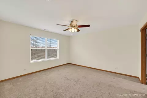 Bedroom - 1453 Millbrook Dr, Algonquin, IL 60102 photo 2 of 3