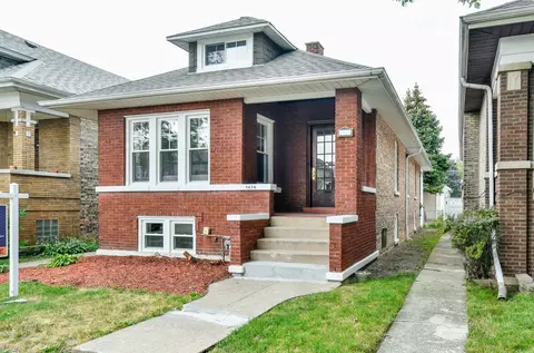 1426 Gunderson Ave, Berwyn, IL 60402