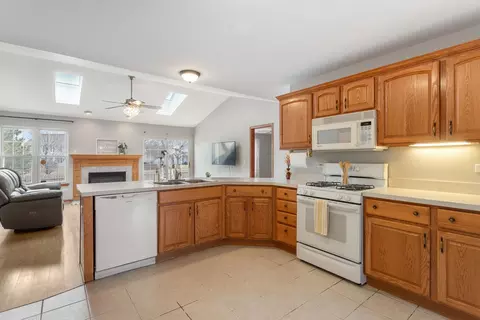 Kitchen - 2224 Ashby Ln, Plainfield, IL 60586 photo 1 of 2