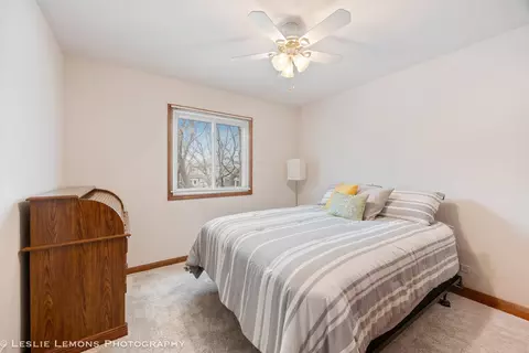 Bedroom - 2469 Lakeside Dr, Aurora, IL 60504 photo 4 of 4