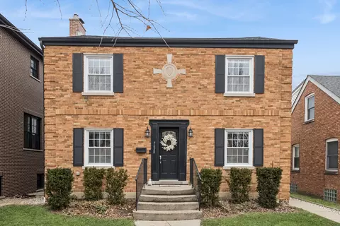 7628 W Balmoral Ave, Chicago, IL 60656